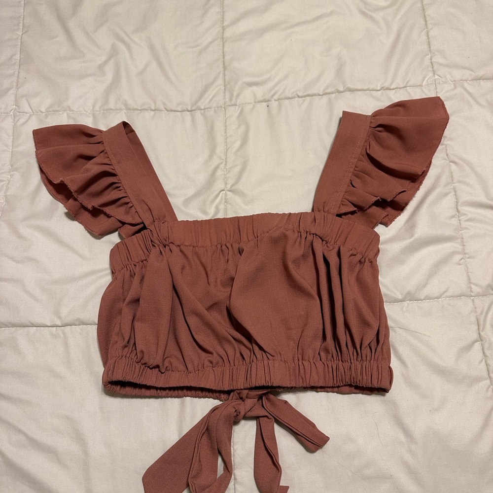 Super cute mauve top